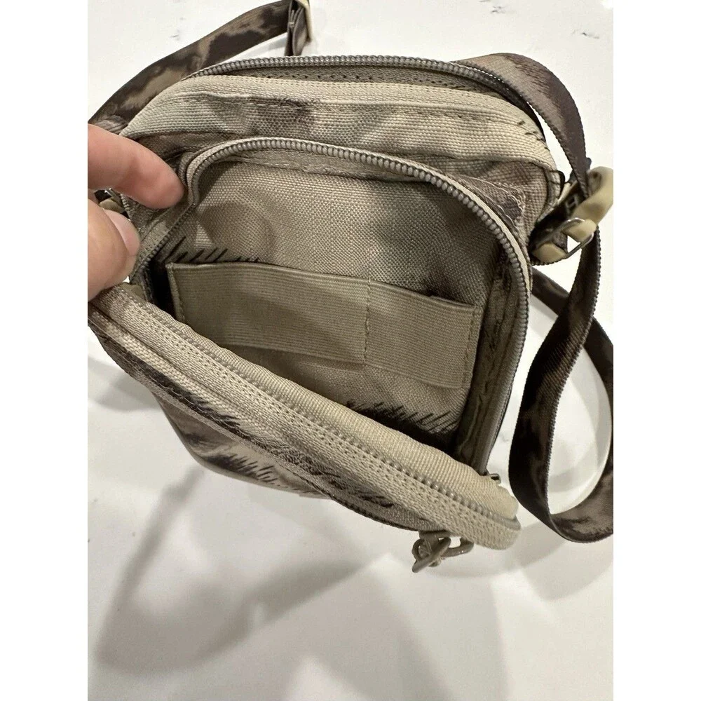 Dakine Unisex Field Bag | Ashcroft Camo